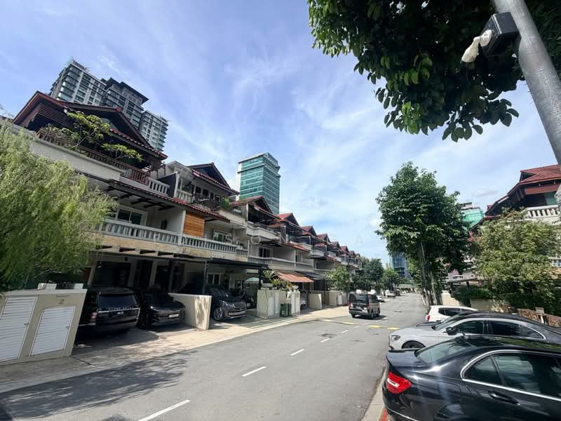 Rumah Teres 3.5-Tingkat untuk Dijual di Duta Tropika (Batu) - Edison Gan - PropertyGuru.com.my