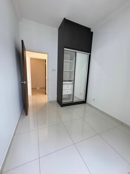 Service Residence for Sale at Seasons Garden Residences - Kin L - PropertyGuru.com.my