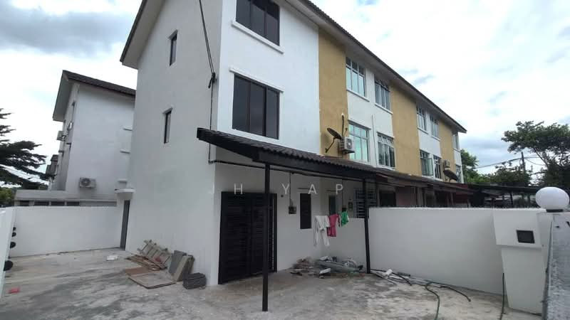 3-storey Terraced House for Sale in Taman Megah Ria (Masai) - JH Yap - Exterior - PropertyGuru.com.my