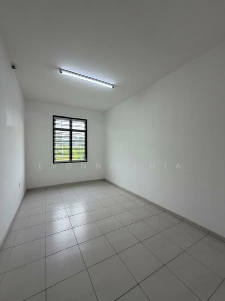 Rumah Teres 2.5 Tingkat untuk Disewa di Senai (Johor) - Evonne Chia - Interior - PropertyGuru.com.my