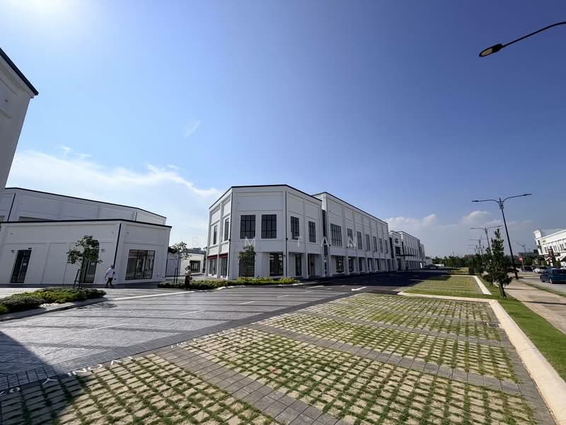 Kedai / Pejabat untuk Disewa di Puncak Alam (Selangor) - Sam Tan - Exterior - PropertyGuru.com.my