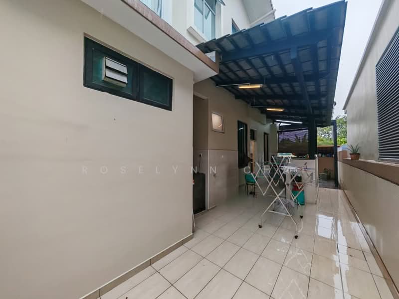 Semi-Detached House for Sale in Taman Molek (Johor Bahru) - Roselynn Chai - Exterior - PropertyGuru.com.my