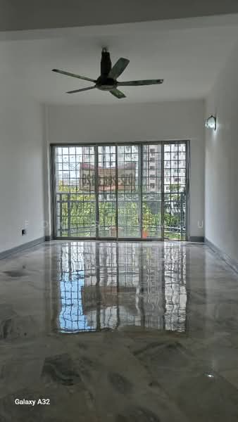 Apartment for Sale at Abadi Indah - Foo Sek Mou - Living Room - PropertyGuru.com.my