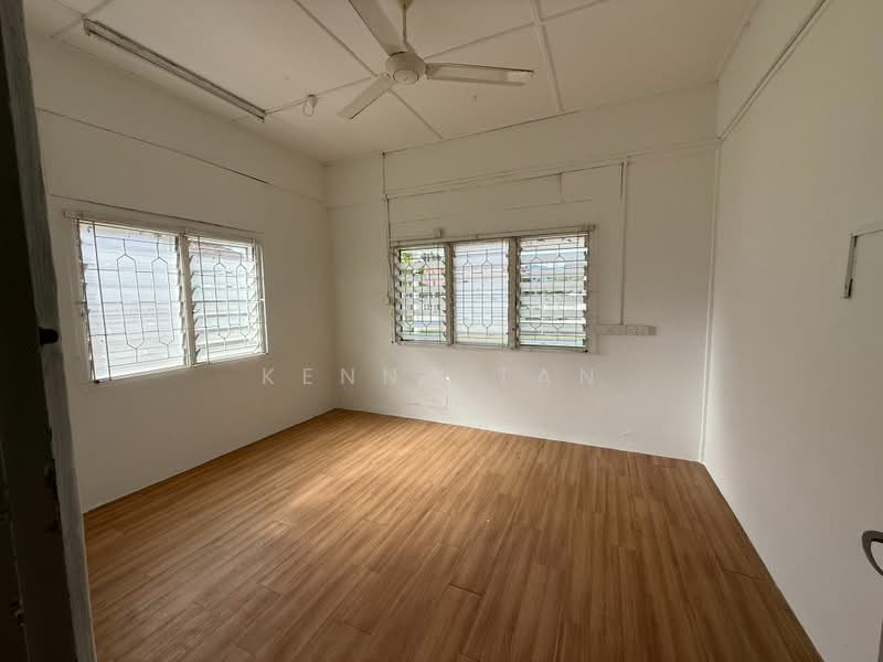 Bungalow for Sale in Kubang Buaya (Kuantan) - Kenny Tan - PropertyGuru.com.my