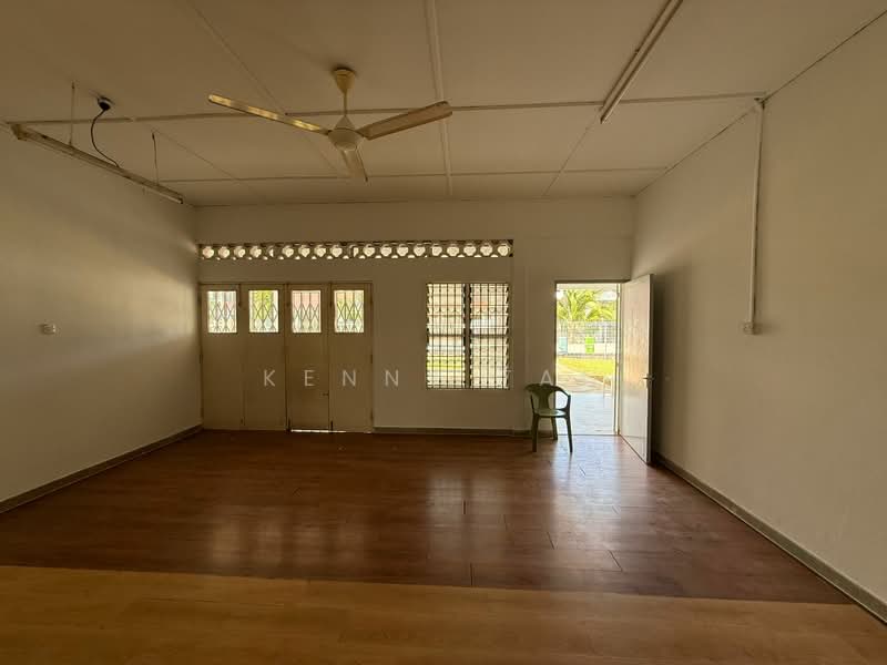 Bungalow for Sale in Kubang Buaya (Kuantan) - Kenny Tan - PropertyGuru.com.my