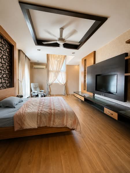Rumah Berkembar untuk Dijual di Damansara Legenda (Petaling Jaya) - Jamie Huynh - Bedroom - PropertyGuru.com.my
