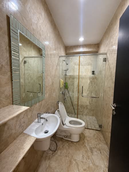 Rumah Berkembar untuk Dijual di Damansara Legenda (Petaling Jaya) - Jamie Huynh - Bathroom - PropertyGuru.com.my