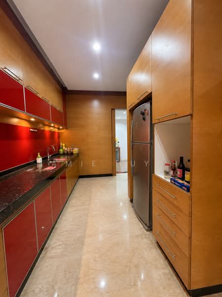 Rumah Berkembar untuk Dijual di Damansara Legenda (Petaling Jaya) - Jamie Huynh - Kitchen - PropertyGuru.com.my