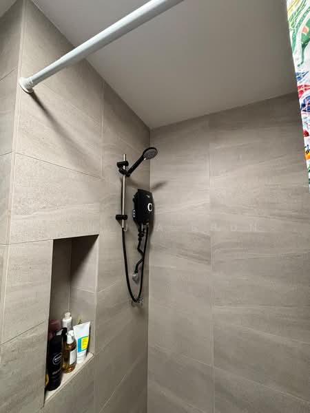 Kondominium untuk Disewa di Skyline KL - Wan Jia Shun - Bathroom - PropertyGuru.com.my