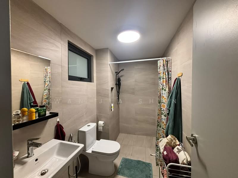 Kondominium untuk Disewa di Skyline KL - Wan Jia Shun - Bathroom - PropertyGuru.com.my