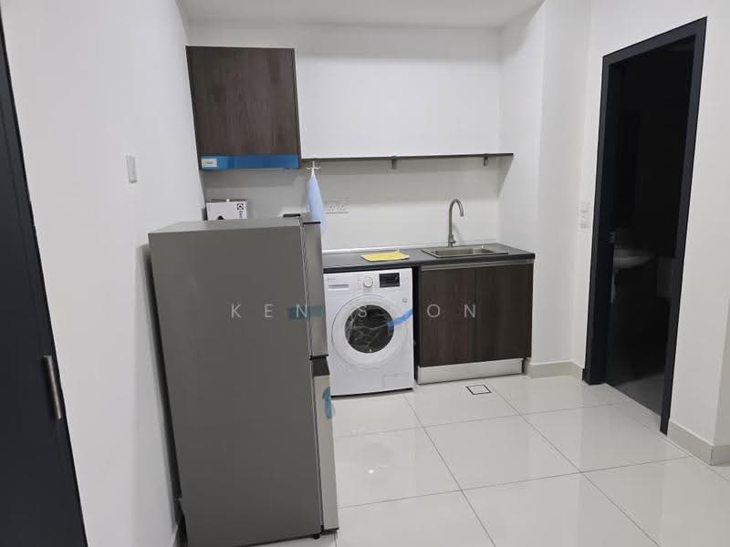 Kediaman Servis untuk Disewa di Lakeview Suites @ Edumetro - Ken Soon - Kitchen - PropertyGuru.com.my