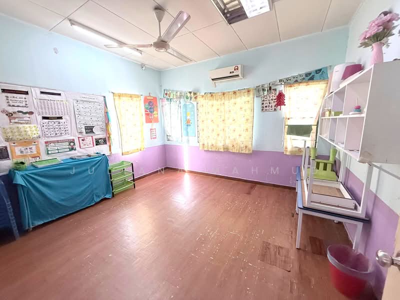 Rumah Teres 2-Tingkat untuk Dijual di Seksyen 6 (Petaling Jaya) - Juliana Mahmud - PropertyGuru.com.my