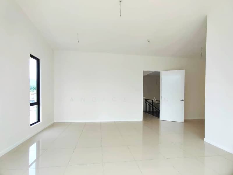 Semi-Detached House for Sale in Batu 9 (Cheras) - Candice Tan - Living Room - PropertyGuru.com.my