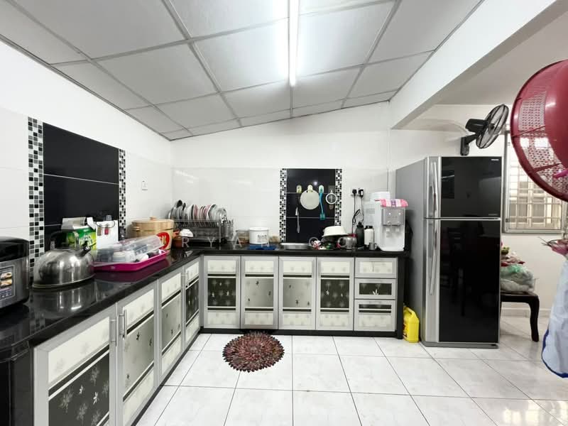 Semi-Detached House for Sale in Tongkang Yard (Alor Setar) - Ryan Ooi - Kitchen - PropertyGuru.com.my