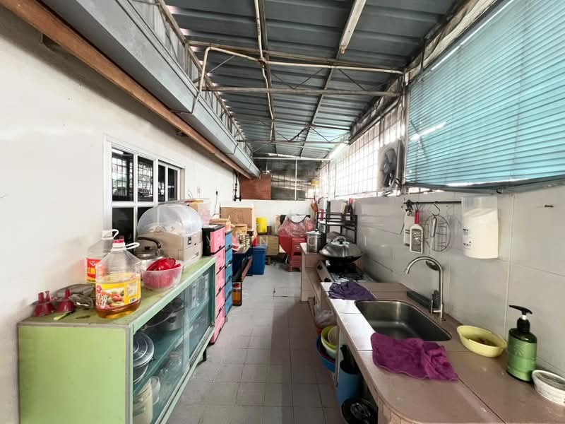 Semi-Detached House for Sale in Tongkang Yard (Alor Setar) - Ryan Ooi - Kitchen - PropertyGuru.com.my