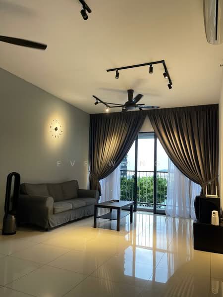 Servis Apartment untuk Disewa di Setia City Residences - Eve Wong - Living Room - PropertyGuru.com.my