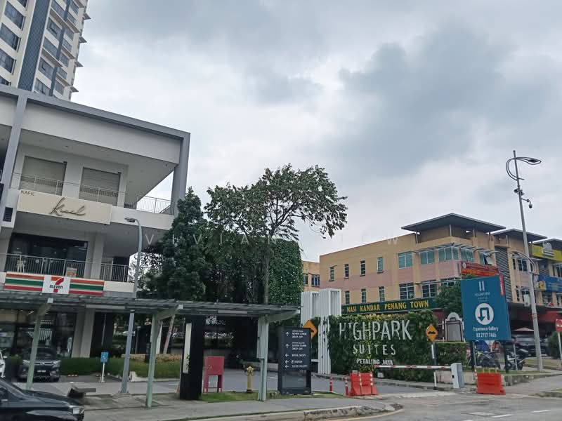 Servis Apartment untuk Disewa di Residential Suites @ HighPark - Vivian Siew - Exterior - PropertyGuru.com.my