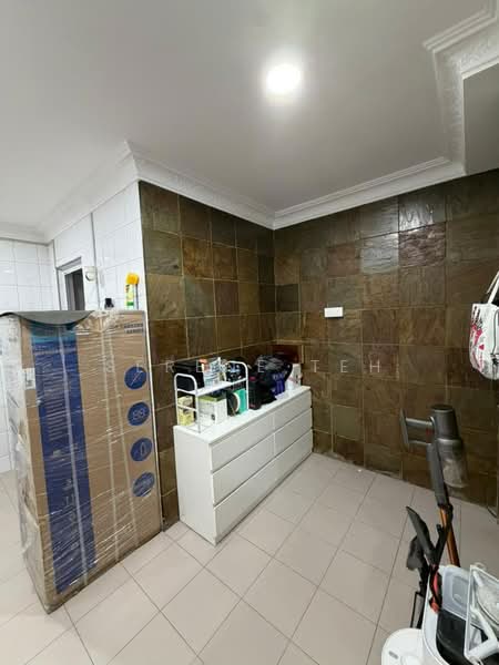 Rumah Teres 2 Tingkat untuk Dijual di Bandar Baru Permas Jaya (Permas Jaya) - Serene Teh - Interior - PropertyGuru.com.my