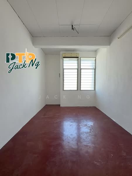 Shop / Office untuk Disewa di Kompleks Chain Ferry (Butterworth) - Jack Ng - Interior - PropertyGuru.com.my