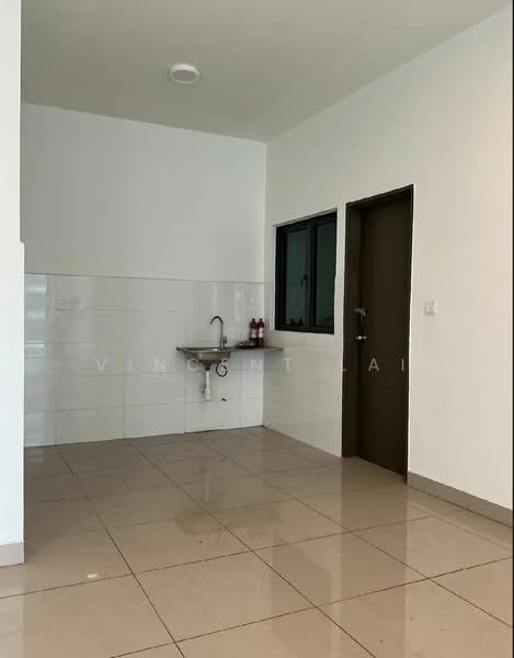 Kondominium untuk Disewa di The Henge - Vincent Lai - Kitchen - PropertyGuru.com.my