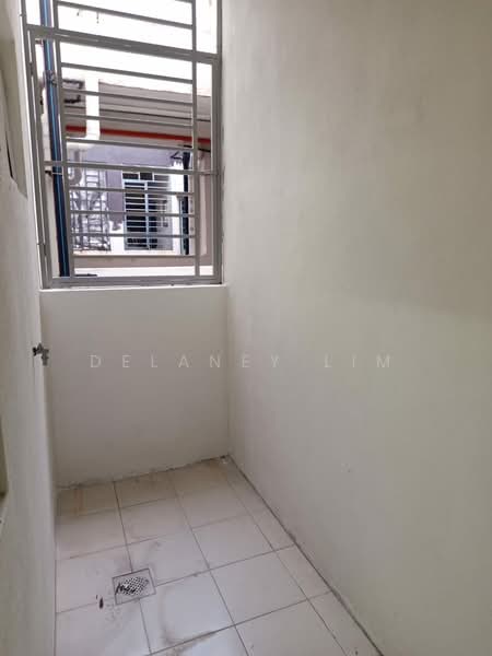 Apartment for Rent at Suria Residence - Delaney Lim - Balcony - PropertyGuru.com.my