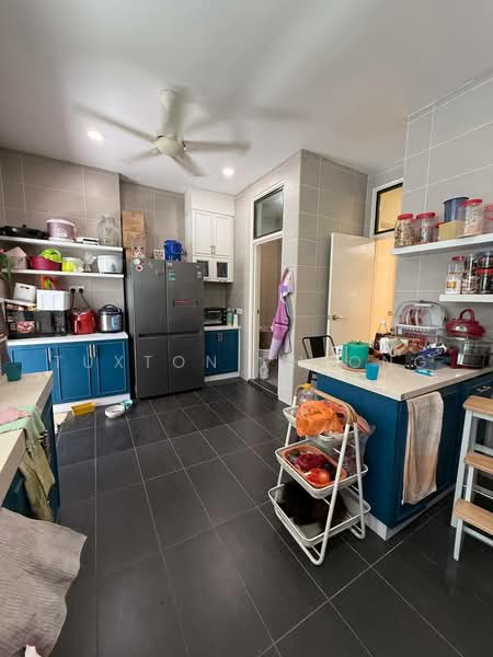 Semi-Detached House for Sale in Eco Botanic (Iskandar Puteri (Nusajaya)) - Tuxton Phiong - Kitchen - PropertyGuru.com.my