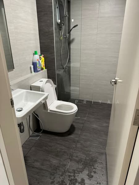 Service Residence for Rent at Aurora Subang Jaya - Thanap Priyaa - Bathroom - PropertyGuru.com.my