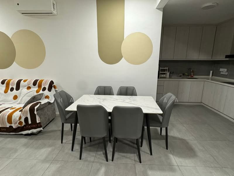 Service Residence for Rent at Aurora Subang Jaya - Thanap Priyaa - Dining Room - PropertyGuru.com.my