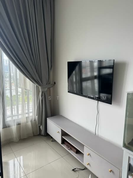 Servis Apartment untuk Disewa di Tuan Residency - Crystal Lum - Living Room - PropertyGuru.com.my