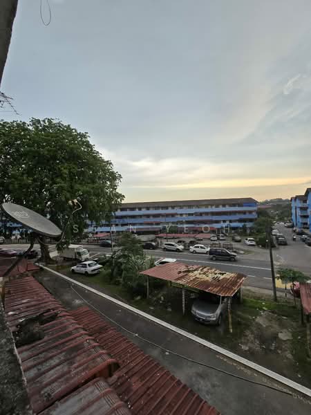 Flat for Rent at Flat Taman Ungku Tun Aminah - Sean Yeoh - Exterior - PropertyGuru.com.my