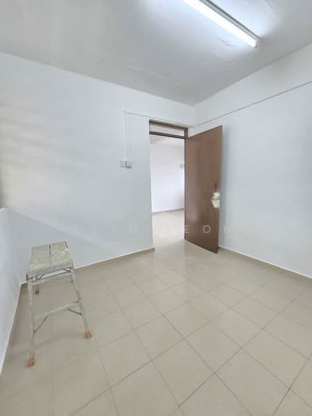 Flat for Rent at Flat Taman Ungku Tun Aminah - Sean Yeoh - PropertyGuru.com.my