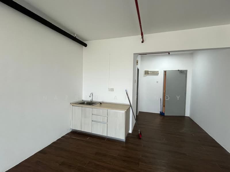Service Residence for Rent at i-SOHO @ i-City - Nazrin Affendy - Kitchen - PropertyGuru.com.my