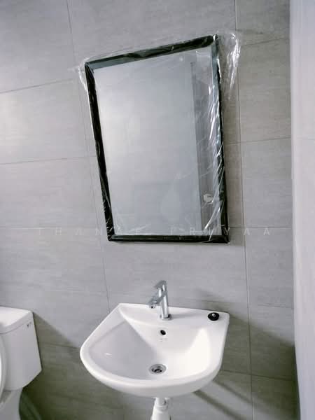 Service Residence for Rent at The New Duo @ Edumetro - Thanap Priyaa - Bathroom - PropertyGuru.com.my