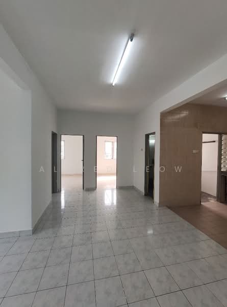 Apartment for Sale at Pangsapuri Mutiara Subang - Alfred Leow - Living Room - PropertyGuru.com.my