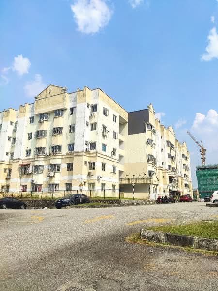 Apartment for Sale at Pangsapuri Mutiara Subang - Alfred Leow - Exterior - PropertyGuru.com.my