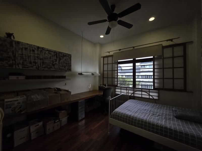 Semi-Detached House for Sale in Kota Kemuning (Shah Alam) - J J - Bedroom - PropertyGuru.com.my