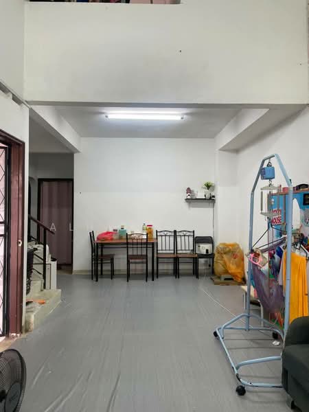 Rumah Teres 2 Tingkat untuk Dijual di Taman Daya (Johor Bahru) - ALHAFIZ AZIS - Living Room - PropertyGuru.com.my