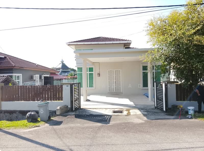 Rumah Banglo untuk Dijual di Taman Belimbing Setia (Durian Tunggal) - Amru Alhaz Adnan - PropertyGuru.com.my
