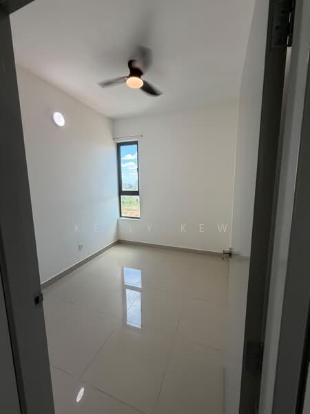 Kediaman Servis untuk Dijual di Bayu Residensi - Kelly Kew - Interior - PropertyGuru.com.my