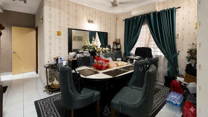 Rumah Teres 2 Tingkat untuk Dijual di Kota Damansara (Selangor) - Aizat Saifulrullah - Dining Room - PropertyGuru.com.my