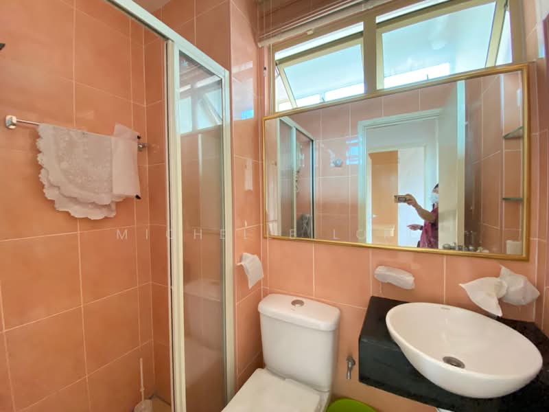 Kondominium untuk Disewa di East Lake Residence - Michelle Loke - Bathroom - PropertyGuru.com.my