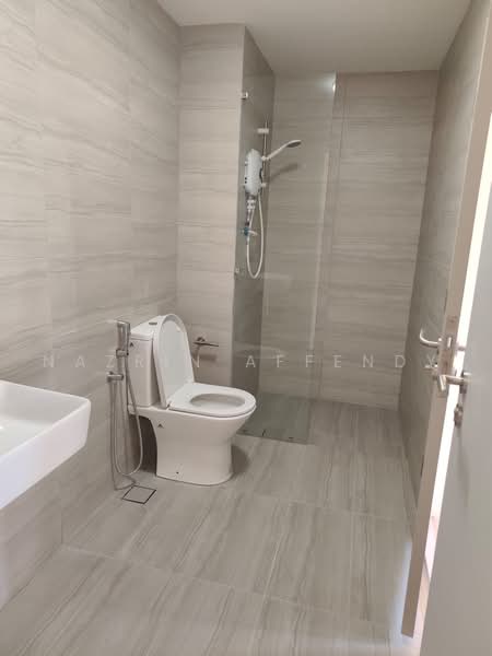 Service Residence for Rent at BeCentral @ i-City - Nazrin Affendy - Bathroom - PropertyGuru.com.my