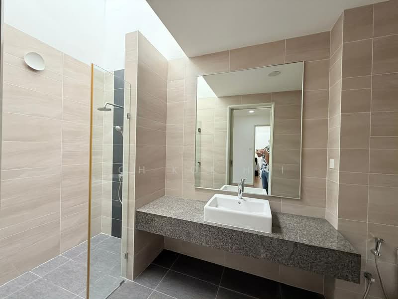 Townhouse for Sale in East Ledang (Iskandar Puteri (Nusajaya)) - Loh Kok Hui - Bathroom - PropertyGuru.com.my