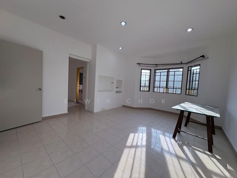 Rumah Teres 2 Tingkat untuk Dijual di Bukit Kuda (Klang) - Elwin Chok - Living Room - PropertyGuru.com.my