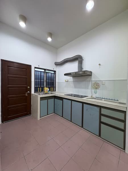 Rumah Teres 2 Tingkat untuk Dijual di Bukit Kuda (Klang) - Elwin Chok - Kitchen - PropertyGuru.com.my