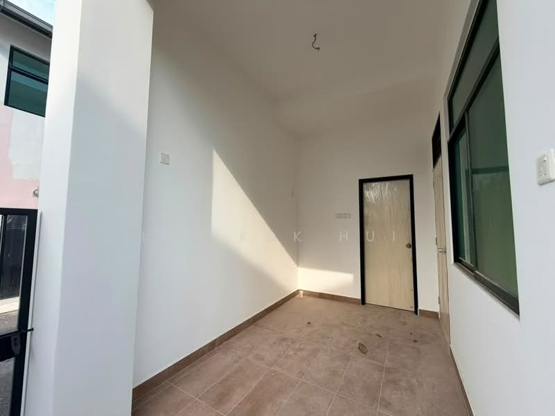 2-storey Terraced House for Sale in Mutiara Rini (Skudai) - Loh Kok Hui - Exterior - PropertyGuru.com.my