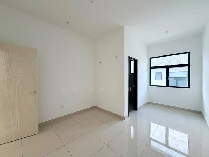 2-storey Terraced House for Sale in Mutiara Rini (Skudai) - Loh Kok Hui - PropertyGuru.com.my