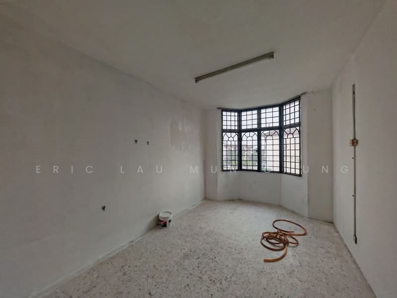 Apartment for Sale at Golden Height (Taman Mas) - Eric Lau Mun Chung - PropertyGuru.com.my