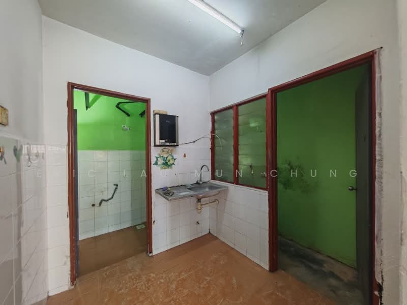 Apartment for Sale at Golden Height (Taman Mas) - Eric Lau Mun Chung - PropertyGuru.com.my