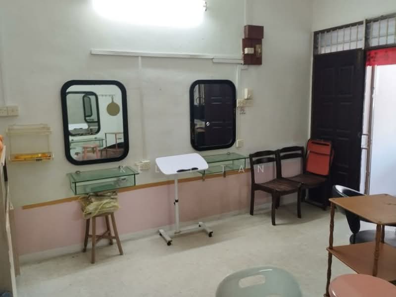 Rumah Teres 1 Tingkat untuk Disewa di Farlim (Ayer Itam) - Kelly Tan - PropertyGuru.com.my